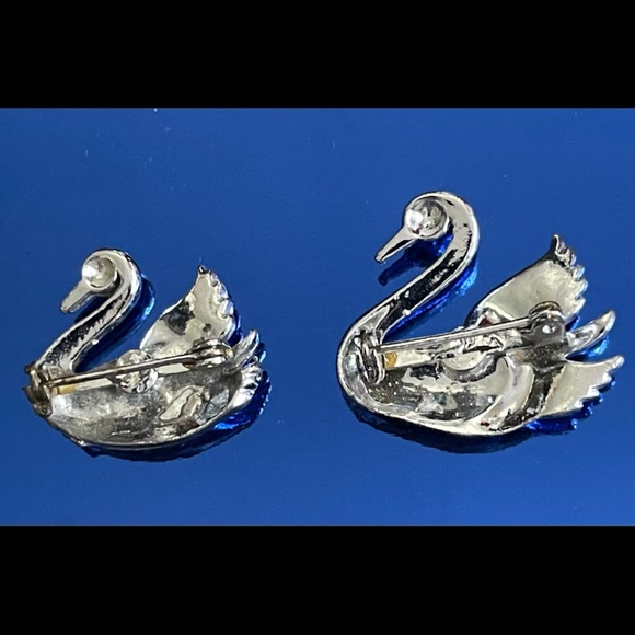 Vintage Mother & Baby Swan Brooches - Picture 2 of 6